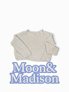 Moon & Madison Textured Knit Crewneck Cream Large Like New